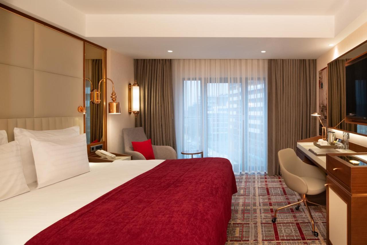 Moevenpick Hotel Istanbul Asia Airport エクステリア 写真 A room at the hotel