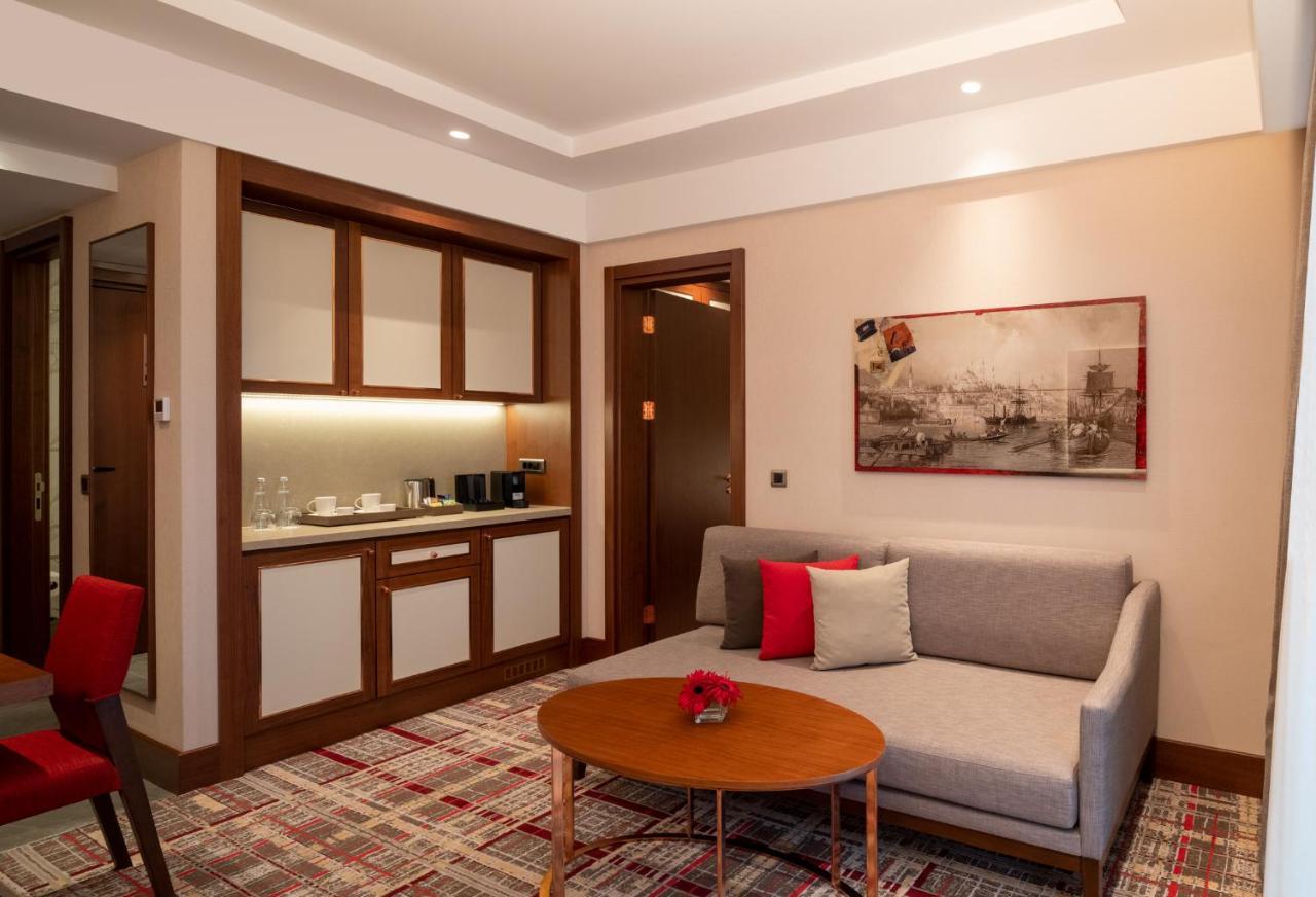 Moevenpick Hotel Istanbul Asia Airport エクステリア 写真 A suite at the hotel